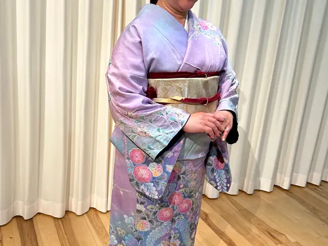 ニーズに合わせたお着付け☆営業時間外もご相談ください☆大人用レンタル在庫あり