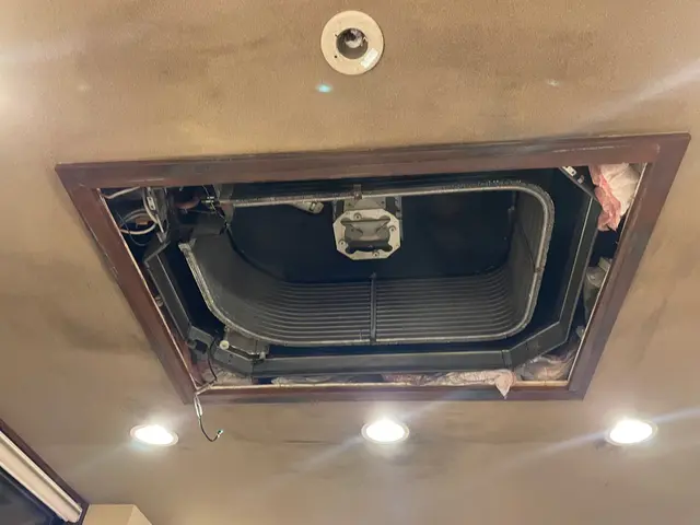 分解洗浄で内部の油、埃、カビ、ドレンホースの内部の汚れまで徹底洗浄♩サービスの画像