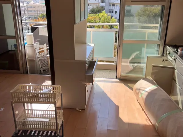 年間1,200件の案件対応実績有りで安心☆他社様からお断りの不用品お任せ下さい！サービスの画像