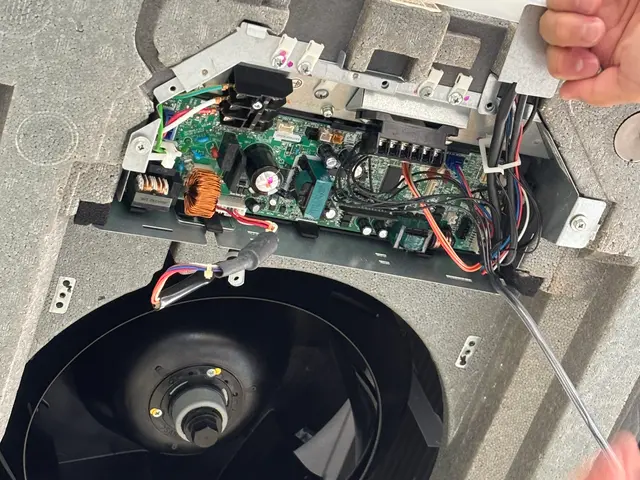 ★千葉、茨城、地域密着店★土日対応★非喫煙者★完全分解洗浄★複数台割引サービスの画像