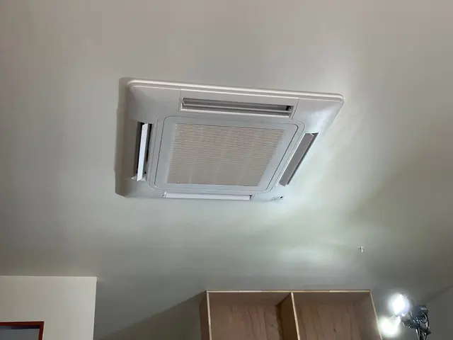 ルームエアコン、業務用エアコン何でもOK。熊本をメインに頑張ってます。サービスの画像