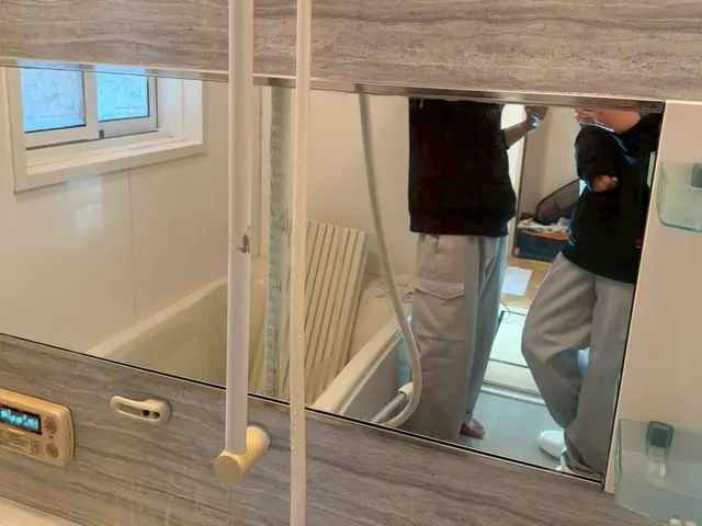 お風呂のお掃除！大変です(>_<)サービスの画像