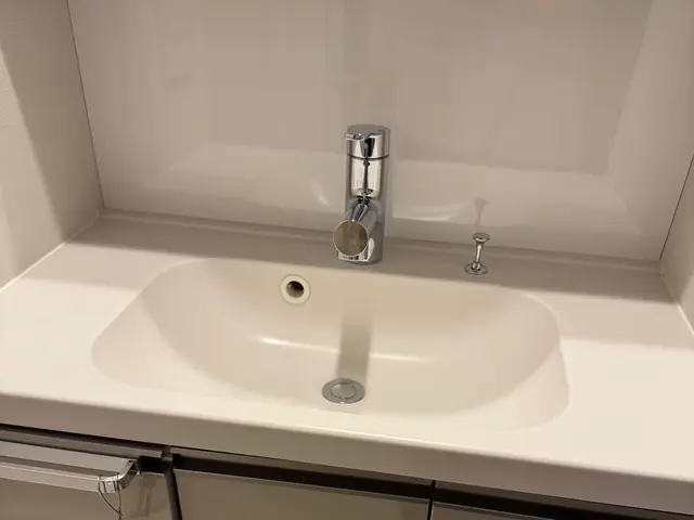 洗面所クリーニング｜水垢・皮脂汚れ・鏡のくもりを徹底洗浄サービスの画像