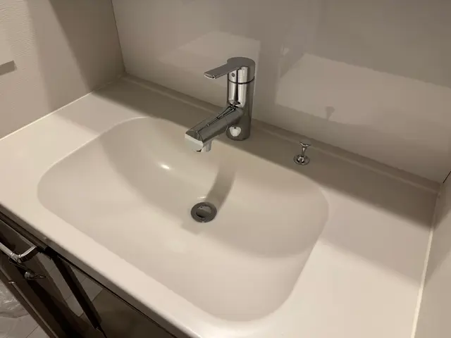 洗面所クリーニング｜水垢・皮脂汚れ・鏡のくもりを徹底洗浄サービスの画像