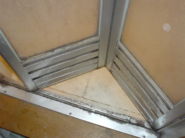 浴室クリーニング 気になる汚れもスッキリ！経験20年、非喫煙者の店長が伺います！サービスの画像