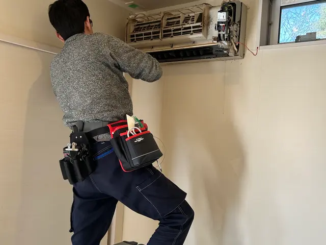 ◆年中無休◎予約から施工まで100%自社対応◎女性スタッフ同行可能サービスの画像