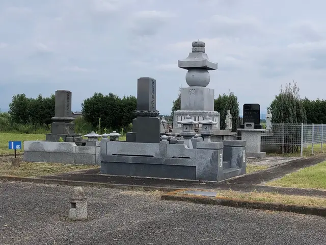 仏教、神道、お墓参り代行致します。お気軽にお問い合わせください。サービスの画像