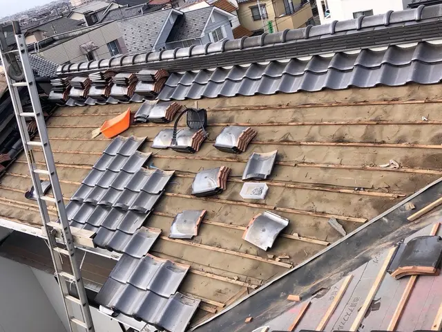 業界歴10年/地域密着型/完全自社施工/女性スタッフとお伺い致します！火災保険可サービスの画像