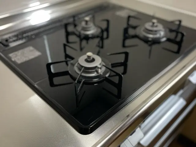 豊富な経験と知識で安心！資格保有者が安全に工事をきれいに行います。サービスの画像