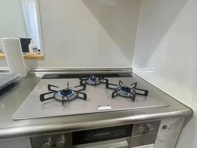 豊富な経験と知識で安心！資格保有者が安全に工事をきれいに行います。サービスの画像