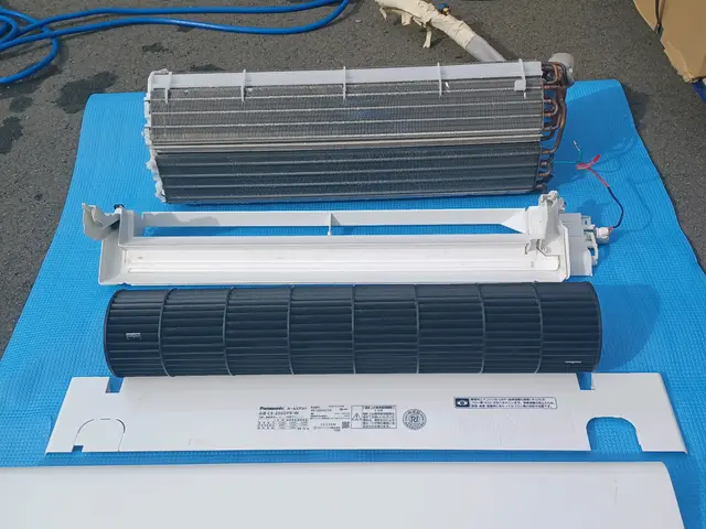 本当の完全分解洗浄は工事業者だから　可能なサービスです匂いや汚れが気になる方に◎サービスの画像