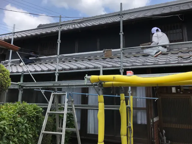屋根工事【安心の損害保険加入済み】女性スタッフの同行OKサービスの画像