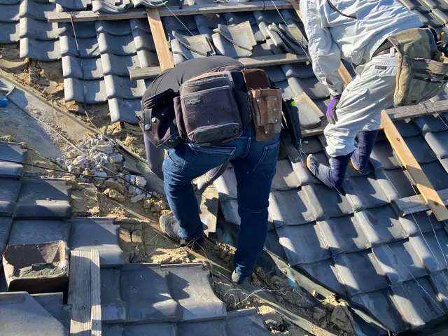 屋根工事【安心の損害保険加入済み】女性スタッフの同行OKサービスの画像