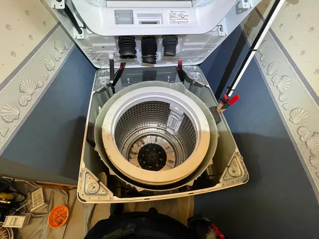 ▲カビ・黒カス汚れを徹底洗浄！縦型分解洗浄実績多数ございます！まるひろサービスの画像