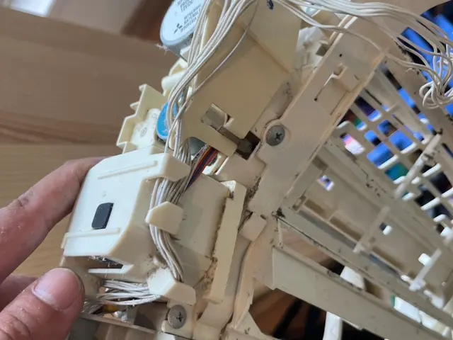 完全分解洗浄対応！アルミフィンの裏側まで綺麗にできます！サービスの画像