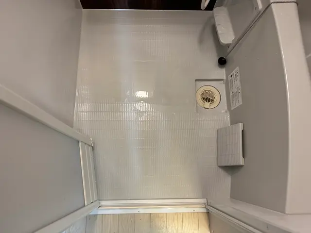 ◆◇9月新規出店◇◆手で触って汚れを確認！独自配合洗剤で徹底清掃サービスの画像