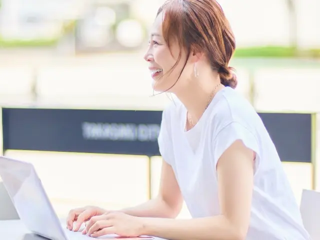 【初回限定12,000円】大手事務所クオリティの透明感溢れるプロフィール撮影