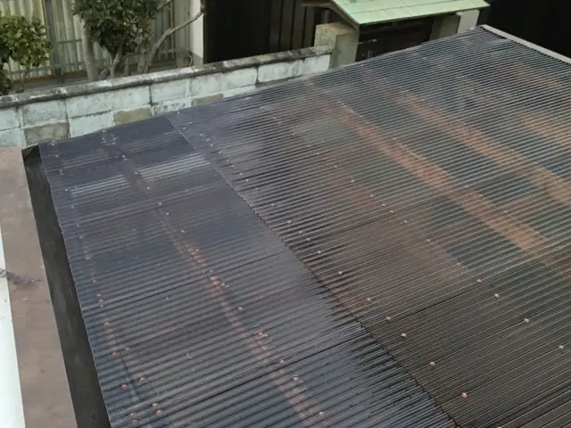 波板交換1枚〜全交換までお受けさせて頂きます!　迅速丁寧に対応させて頂きます!サービスの画像