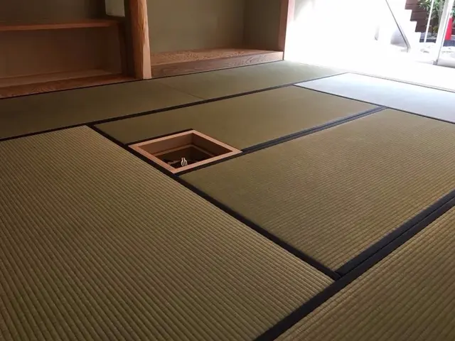 《創業104年》純国産畳のみ使用。当日納品、家具移動お任せ下さいませ。サービスの画像