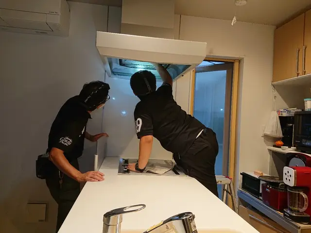 予約入れず、「お問合わせ」で必ず日程確認！口コミ評価第1位★エプロン高圧洗浄サービスの画像