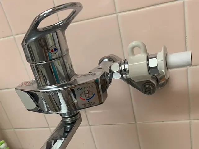 食洗機分岐金具の取付　取り外し　現状復帰作業対応しております！サービスの画像