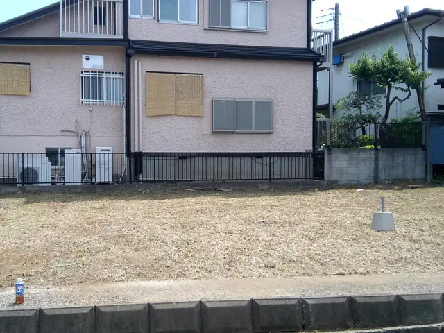 植木の剪定　刈り込みサービスの画像