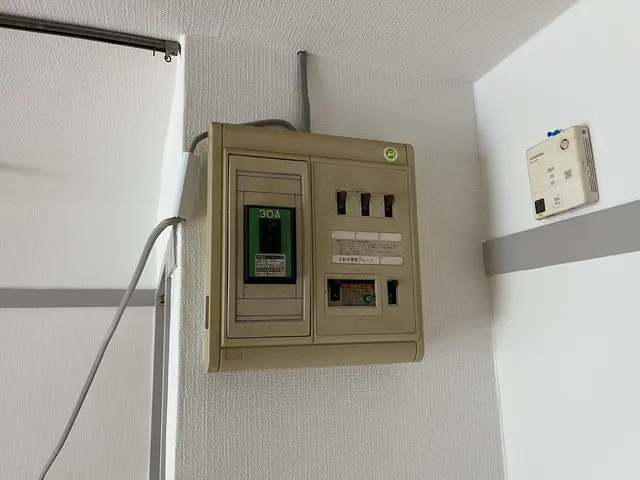 スイッチ・コンセントの交換ならY&Sへ♪サービスの画像