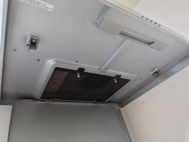 レンジフードの油汚れスッキリさせませんか？年末前に早めのお掃除！サービスの画像