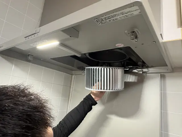 嫌な油汚れを一掃します！サービスの画像