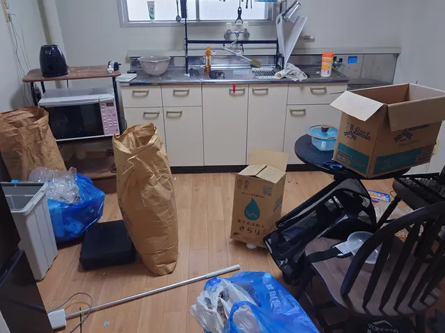 思い立ったらすぐに連絡下さい！損害保険加入で安心の丁寧作業！女性スタッフ常駐！サービスの画像