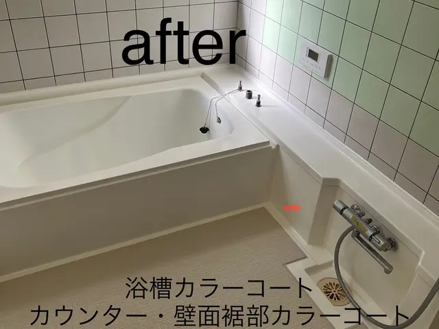 ひんやり浴室床に！汚損床に！ヒートショック対策・転倒防止に！お風呂の床シート施工サービスの画像