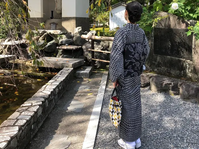 【関西コレクション着付け経験有】着崩れしない楽な着付けを♪1級着付け技能士