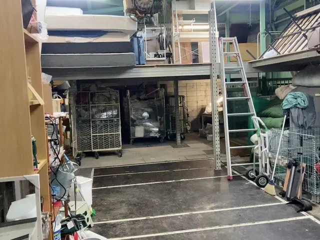 お写真で簡単確認！当日対応可.中国語ok，業界歴5年，大量もok！なんでも回収可サービスの画像