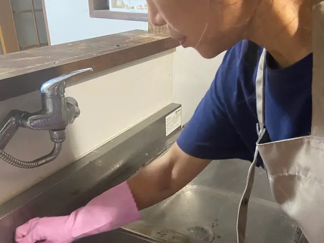 プロの技術でご満足いただけるように心を込めて作業いたしますサービスの画像