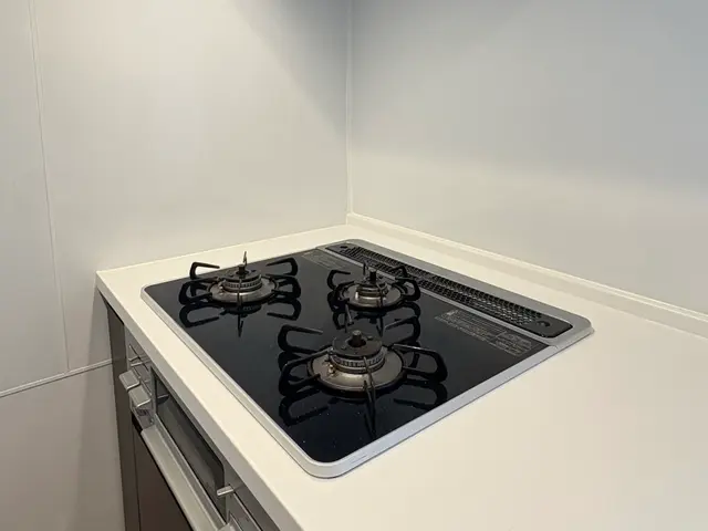 ロコミ優良店舗です！お客様に寄り添った安心で納得の4点セットを割引価格でご提供！サービスの画像