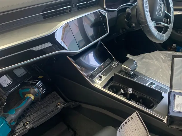 ネット購入品もお安く取付け◇自動車検査員、2級整備資格◇取付はお任せ下さい★サービスの画像