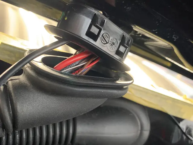 ネット購入品もお安く取付け◇自動車検査員、2級整備資格◇取付はお任せ下さい★サービスの画像