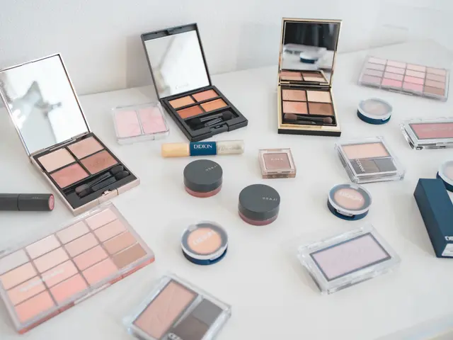 《ママカメラマン》撮影が大切な思い出に《丁寧な編集レタッチ》スライドショー無料