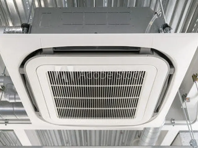 《損害保険加入済で安心♪》作業外注なし◎すべて当店で責任持って対応します！！サービスの画像