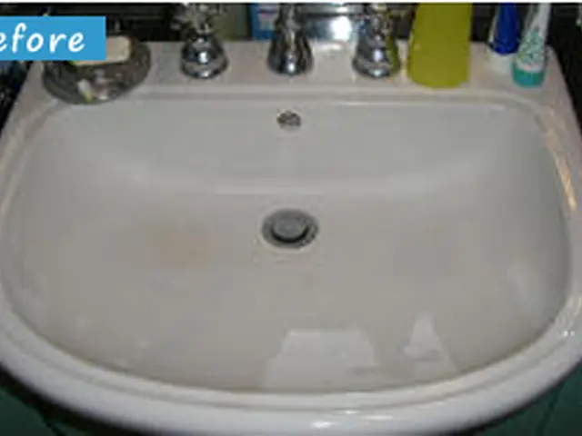 曇りをとって爽やかな雰囲気に【洗面台クリーニング】サービスの画像