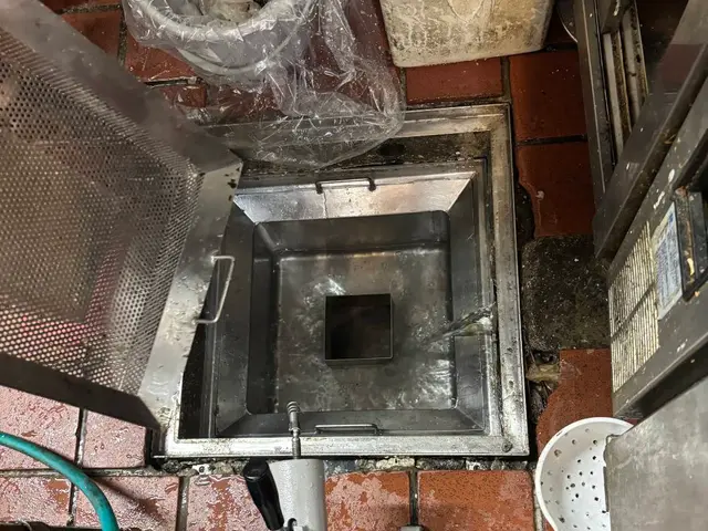 プロの技術でご満足いただけるように心を込めて作業いたしますサービスの画像