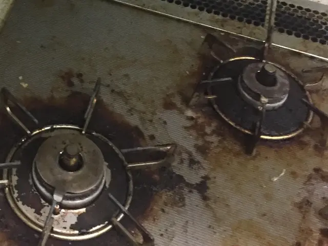 【業歴14年の経験と実績】作業外注なし完全自社対応！安心の損害保険加入店サービスの画像