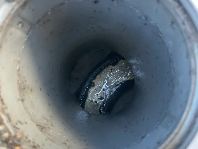 サービス価格★エンジン洗浄機200キロ　室内＋外　横浜支店発サービスの画像