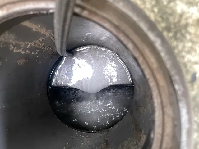 サービス価格★エンジン洗浄機200キロ　室内＋外　横浜支店発サービスの画像