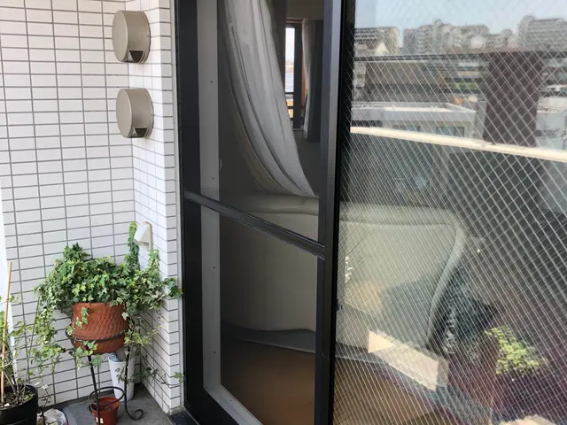 網戸1枚からOK！網戸の取り付けなら、なんでもご相談ください。サービスの画像
