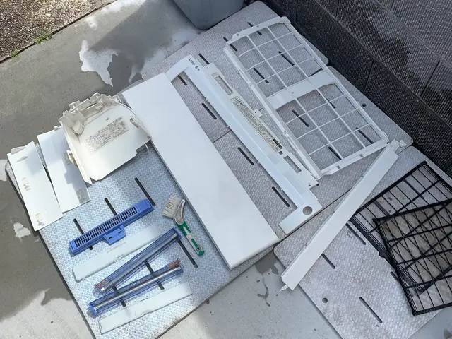 若さと真心で地元鳥取に貢献、エアコンを蘇らせる！エアコン清掃一生懸命頑張ります！サービスの画像