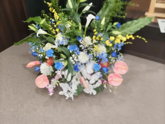 花の経験、30年以上。全て自社スタッフの作業で安心