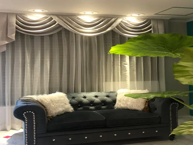 【窓装飾専門店】HunterDouglas等、海外製品の取り付けも可能サービスの画像