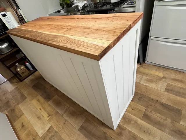 DIY？いえ、プロに任せて“オリジナルカウンター”を爆速実現！サービスの画像