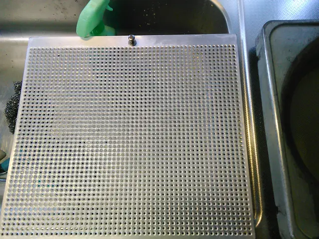 換気扇のお掃除です。サービスの画像